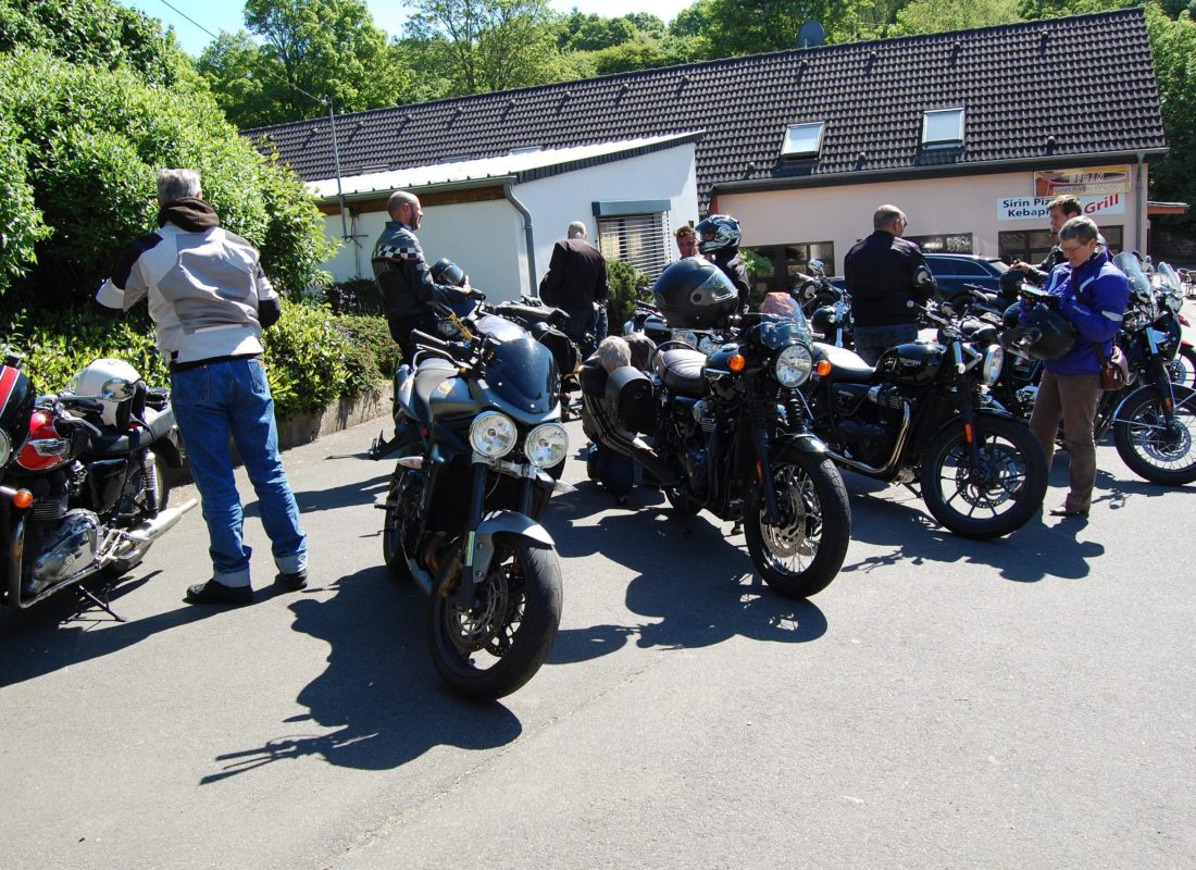 Motoren buiten